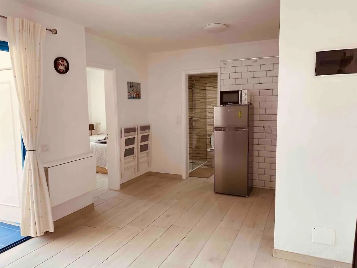 Apartment Luna -Modern One Bedroom Apartment In Central Puerto Del Carmen Tias